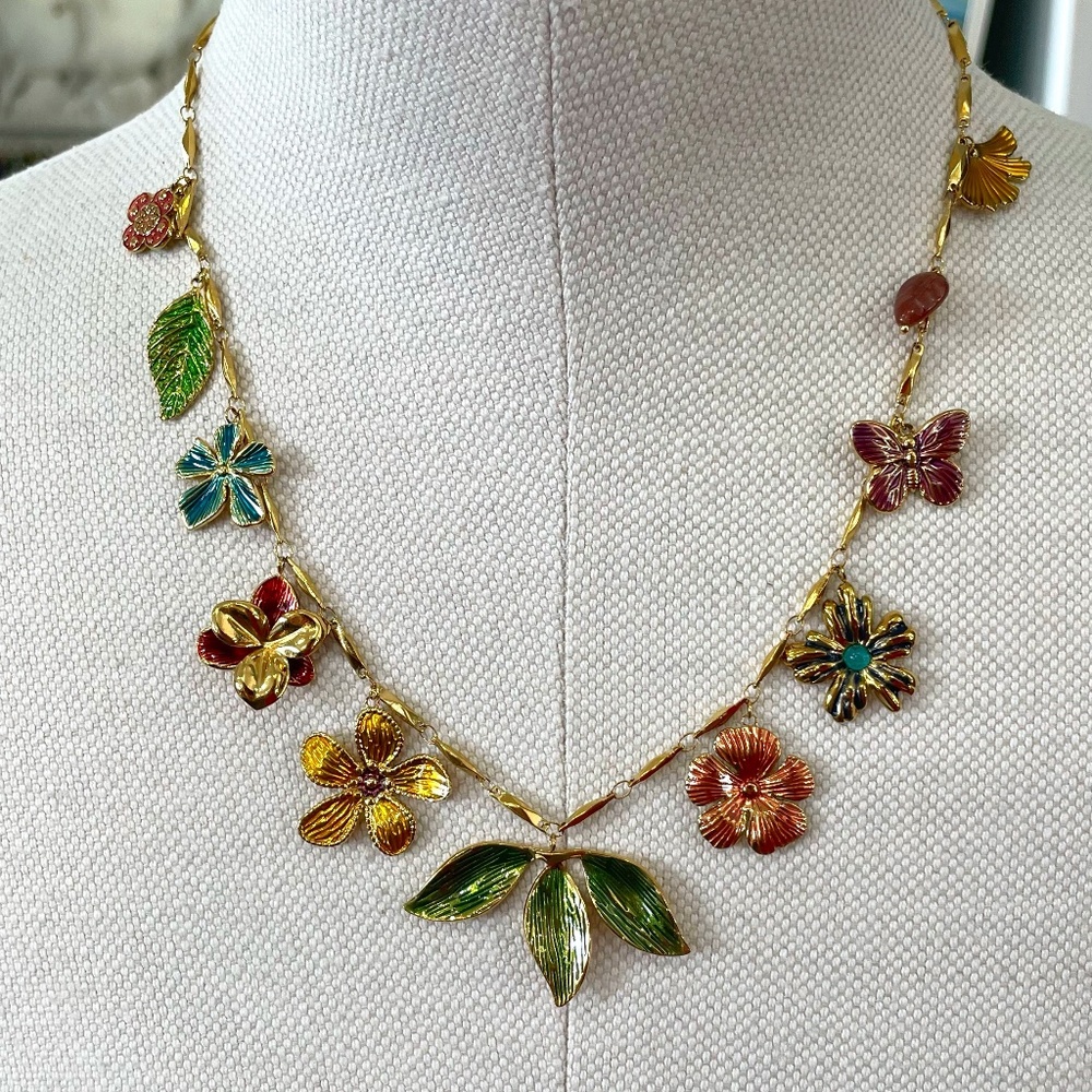 Habaha Paris Multicolor Flower Charm Necklace